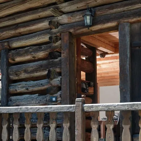 Chalet Hellochalet_rascard Martin *